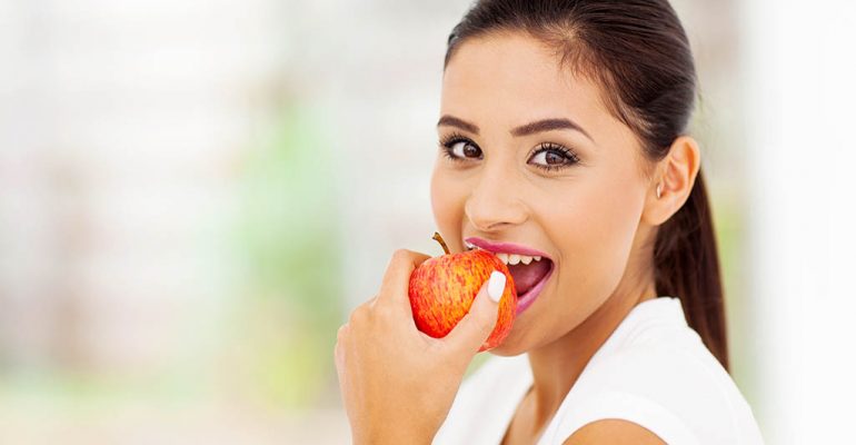 Alimentación sana para tener dientes sanos Así afecta una mala alimentación a tu salud bucal
