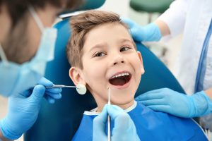Cuidado de los dientes de los niños