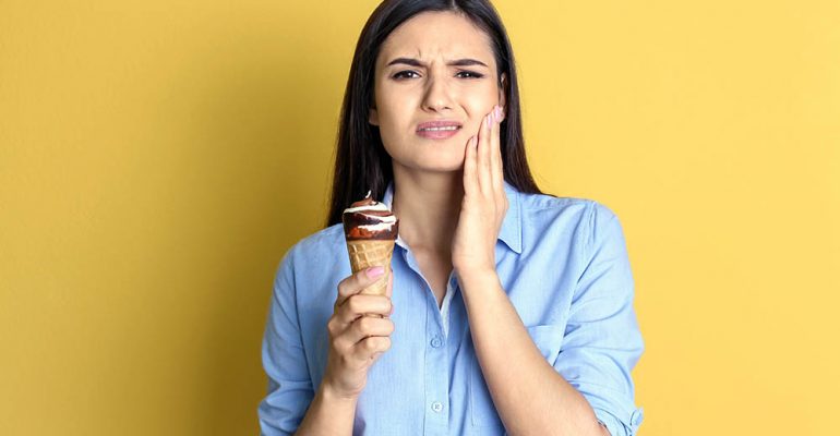 Sensibilidad dental dentista Castellón ¿Se puede evitar la sensibilidad dental tras un blanqueamiento dental?